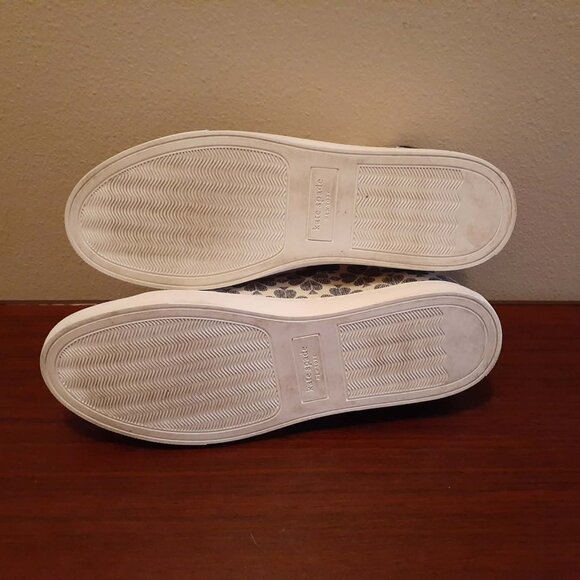 Kate Spade Erin Spade Flower Printed Leather Sneaker in White/Black - Picture 7 of 7